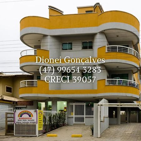 Apto 301 - Edificio London Apartment Bombinhas Exterior photo