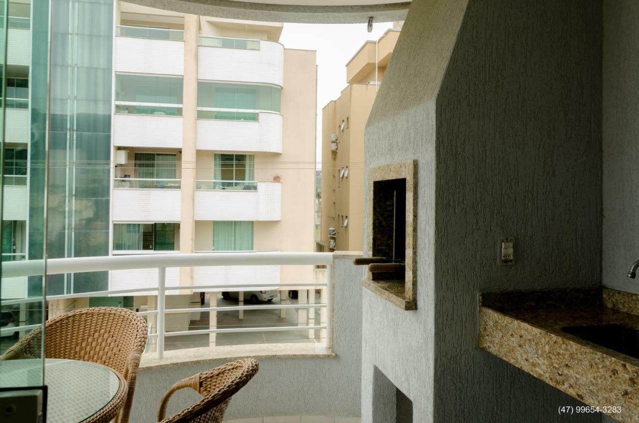 Apto 301 - Edificio London Apartment Bombinhas Exterior photo